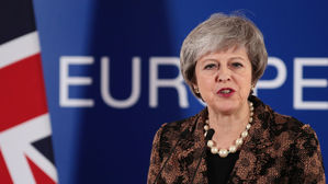 메이 英 총리 "브렉시트 연기 유감&hellip;이제 하원이 결정 내릴 때"