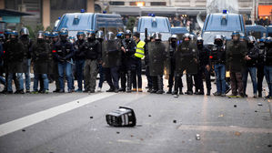 프랑스 경찰들 "힘들어 못하겠다"&hellip;파리 중심가서 집회 계획