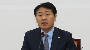 김관영 "탈당 이학재, 국회 정보위원장직 반납이 도리"