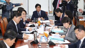 국회 교육위 '유치원 3법' 충돌…여야, 처벌강화조항 놓고 대치