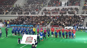 마지막 홍명보자선대회, 축구스타 총출동&hellip;따뜻한 피날레