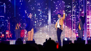 [SBS Star] TVXQ! Successfully Wraps up Its Fan Meeting Celebrating Its 15th Anniversary!