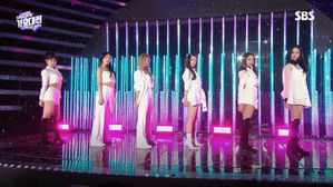 [SBS Star] VIDEO: Red Velvet & TWICE Take the Public Back to the 90s!