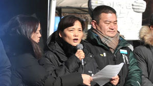 28년 만의 법 개정까지…故 김용균 씨 어머니의 눈물