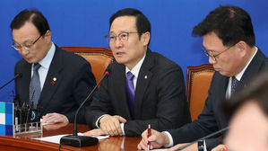 홍영표 "운영위 개최 이해 안 돼…진실 밝혀지길"
