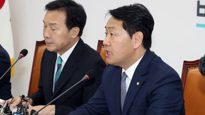 김관영 "靑 특감반 의혹 검찰수사 지켜봐야"…국정조사엔 유보적