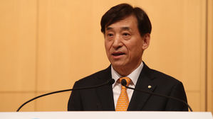 이주열 "미 금리 인상 늦춰지면 시장안정 측면에서 긍정적"