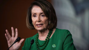 펠로시, 트럼프 탄핵에 "정치적 이유로 피해서도 안 될 것"