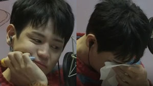 [SBS Star] Yang Yoseop Tears up on His Last Radio Show Before Enlistment