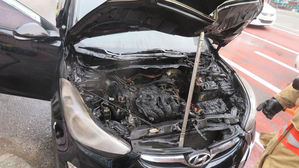 인천 주안 도로서 리콜 대상 아반떼 차량에서 불