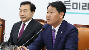 김관영 "탈원전 공론화·국민투표 위한 범사회적 기구 구성하자"