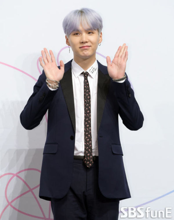 SUGA
