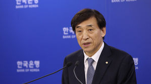 이주열 "시장 시각, 실물 흐름보다 비관적&hellip;금리 인하 단계 아냐"