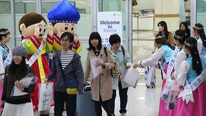 한일 갈등 불구 작년 한국 여행 일본인 9년 만에 최대폭↑