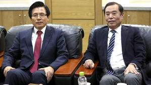 한국당 '황교안 출마 자격' 갈등&hellip;黃 "비대위, 찬물 안 끼얹을것"