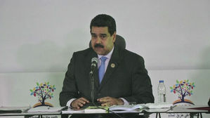 베네수엘라 마두로 "美 국영석유기업 제재는 범죄적" 비난