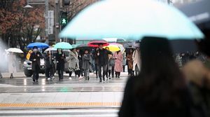 전국에 비, 강원 산지에 눈&hellip;오후에 점차 그쳐