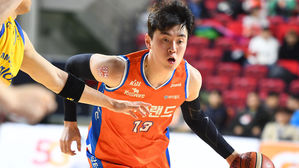 전자랜드, 삼성 5연패 빠뜨리고 '쾌조의 홈 13연승'