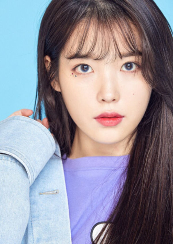 IU