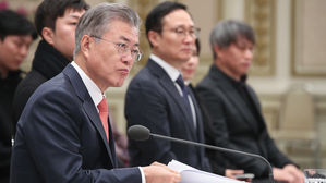 문재인 대통령 소상공인 간담회 (사진=연합뉴스)