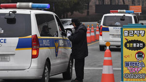 한화 폭발 사고&hellip;공장 관계자 8명 참고인 조사