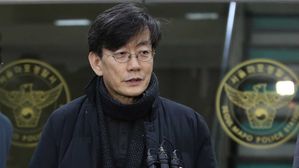 손석희 19시간 경찰조사 받고 귀가&hellip;"사실 곧 밝혀질 것"