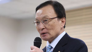 PK 달려간 민주당 "서부 경남 KTX 조기착공&middot;스마트 산단 적극 지원"