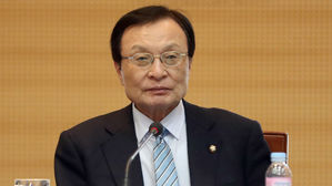 이해찬, 국회서 강경화&middot;조명균 북미회담 보고 청취