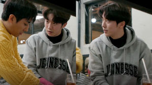 [SBS Star] Nam Joo Hyuk's Loving Look in His Eyes Wins Fans' Hearts