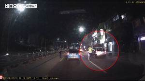 음주단속 경찰 2명 치고 달아난 운전자&hellip;잡고 보니 '만취'