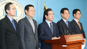 박원순 등 시&middot;도지사 15명 "5&middot;18 폄훼는 민주주의 부정"