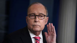 커들로 "미국 경제 강하고 중국은 슬럼프&hellip;우리는 매우 공격적일 것"