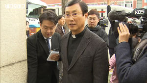 생일&middot;직업&middot;주소까지 정확한 알츠하이머 전두환?&hellip;조영대 신부의 법정 이야기