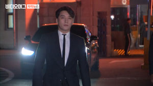 '은퇴 선언' 승리, 입대 앞뒀지만&hellip;경찰 "계속 조사할 것"