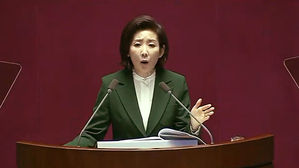 [HOT 브리핑] 나경원 연설에 국회 아수라장&hellip;靑 "국민에 대한 모독"
