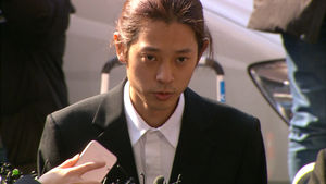 [풀영상] '불법 영상' 논란 정준영 경찰 출석 "국민 여러분께&hellip;"