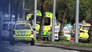 차단조치 피하는 네티즌 때문에&hellip;뉴질랜드 총격영상 계속 유포