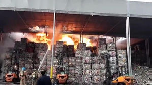 화성 폐기물 야적장 화재&hellip;9시간 만에 완진