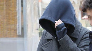 버닝썬 마약 의혹 '애나' 경찰 재소환&hellip;'묵묵부답' 조사실로