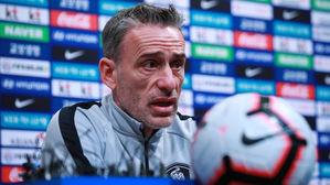 '사제대결' 벤투 "케이로스 악연은 덮어두고 공격축구로 승부"