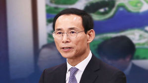 최정호 청문회&hellip;"투기전문가" vs "위법아니나 국민정서 위배"