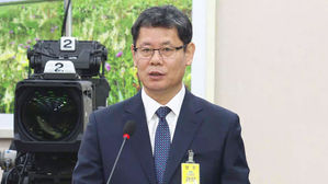 김연철 "美도 실질 비핵화 시 제재 완화 검토 가능&hellip;스냅백 주목"