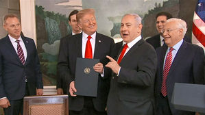 면죄부 받은 트럼프, 홀가분한 표정&hellip;내년 재선에 탄력?