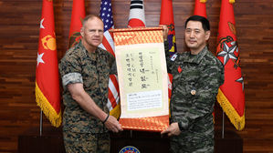 [취재파일] 韓美 장군들의 말(言)…판이한 韓美의 민군 관계