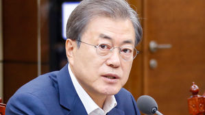 문 대통령, 장관 후보자 3명 청문보고서 재송부 요청