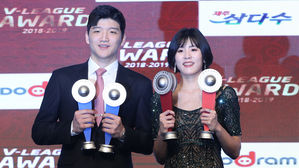 정지석&middot;이재영, 프로배구 정규리그 남녀부 MVP