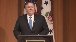 폼페이오, 나토에 "지겨운 변명 반복할때 아냐&hellip;방위비 늘려라"