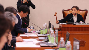 국회 농해수위, 문성혁 해수부 장관 후보자 청문보고서 채택