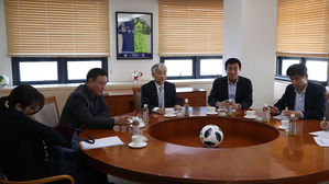 '황교안 경기장 유세' 논란 경남, 제재금 2천만 원 징계