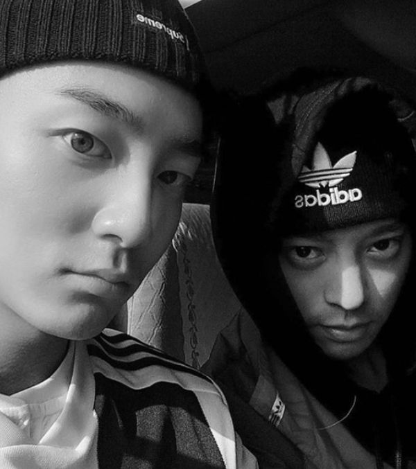 Roy Kim, Jung Joon Young